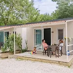 Village Torre Pendente 3* 피사