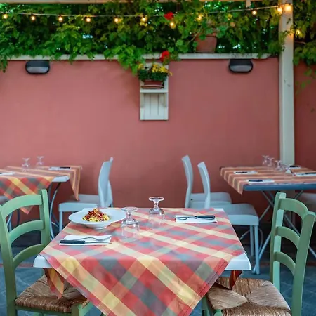 Kemp Village Torre Pendente 3*