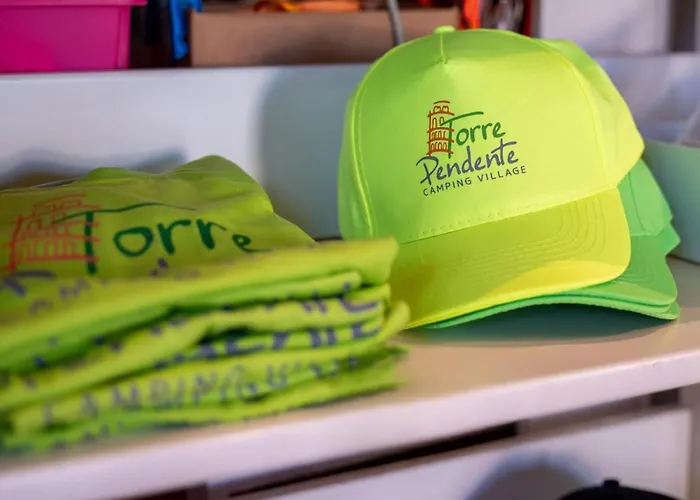 Kamp alanı Village Torre Pendente