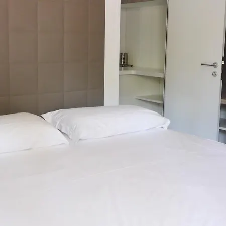 캠핑 빌리지 피사의 사탑 3*
