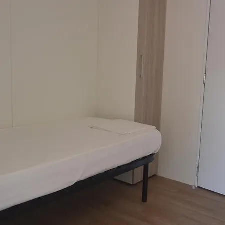 캠핑 빌리지 피사의 사탑
